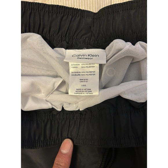 Calvin Klein Men's Large Black Lined Swimwear Trunks Shorts - Picture 6 of 7